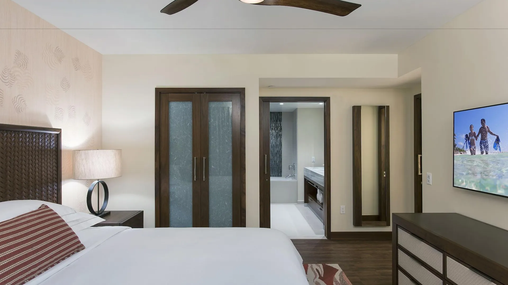 Hilton Grand Vacation Club The Grand Islander Waikiki Honolulu Hotel United States