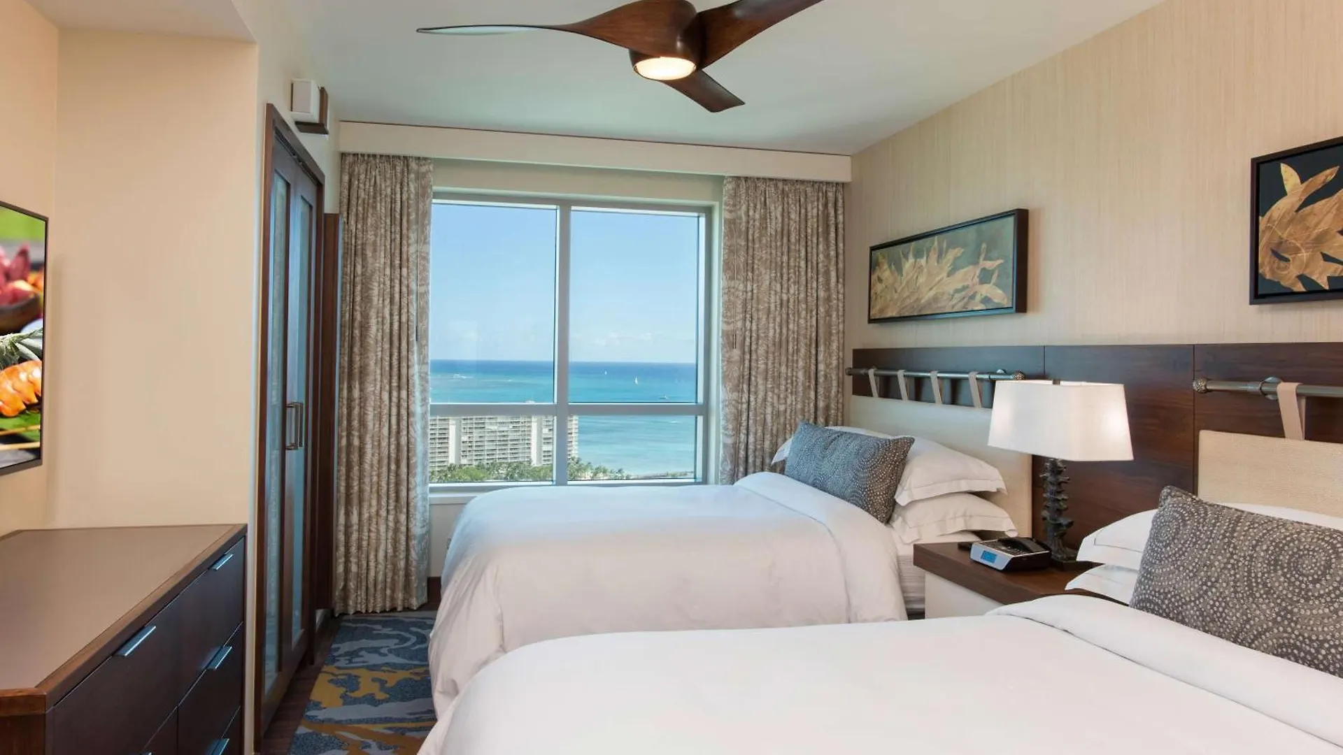 Hilton Grand Vacation Club The Grand Islander Waikiki Honolulu Hotel