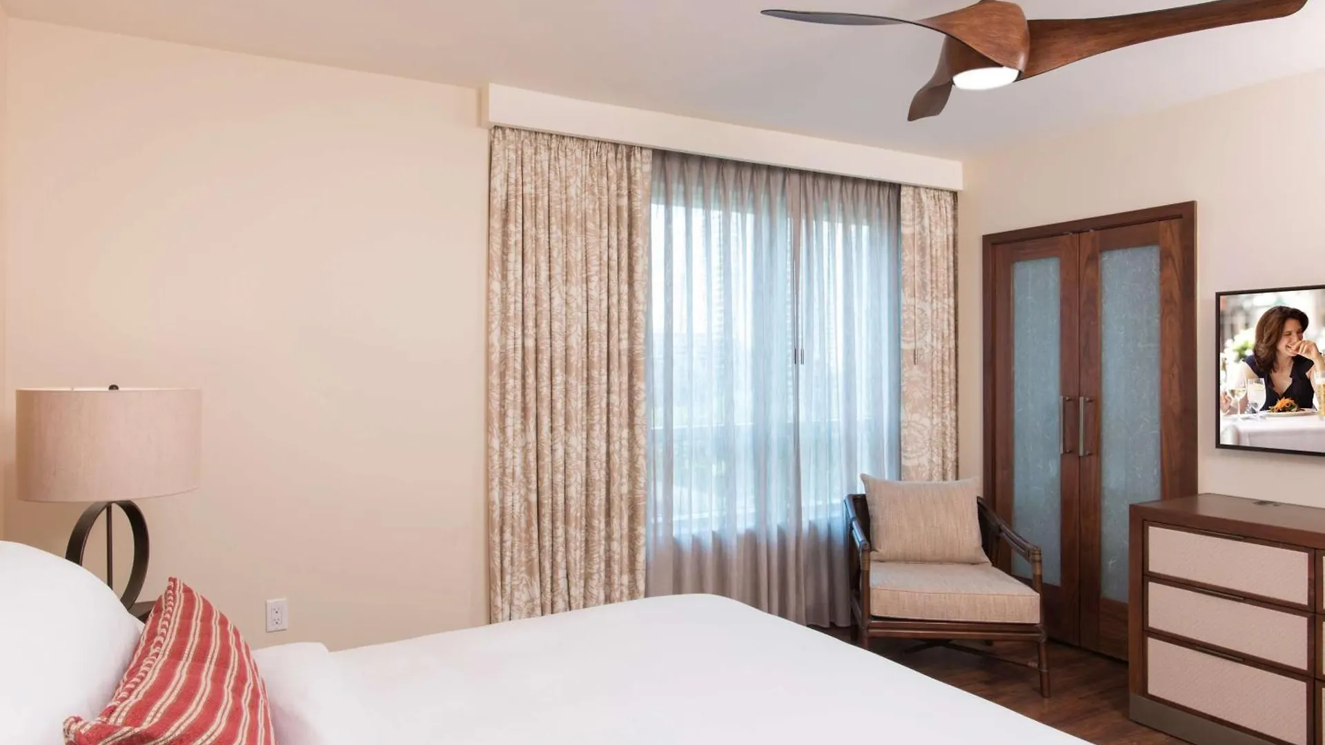 Resort Hilton Grand Vacation Club The Grand Islander Waikiki Honolulu Hotel