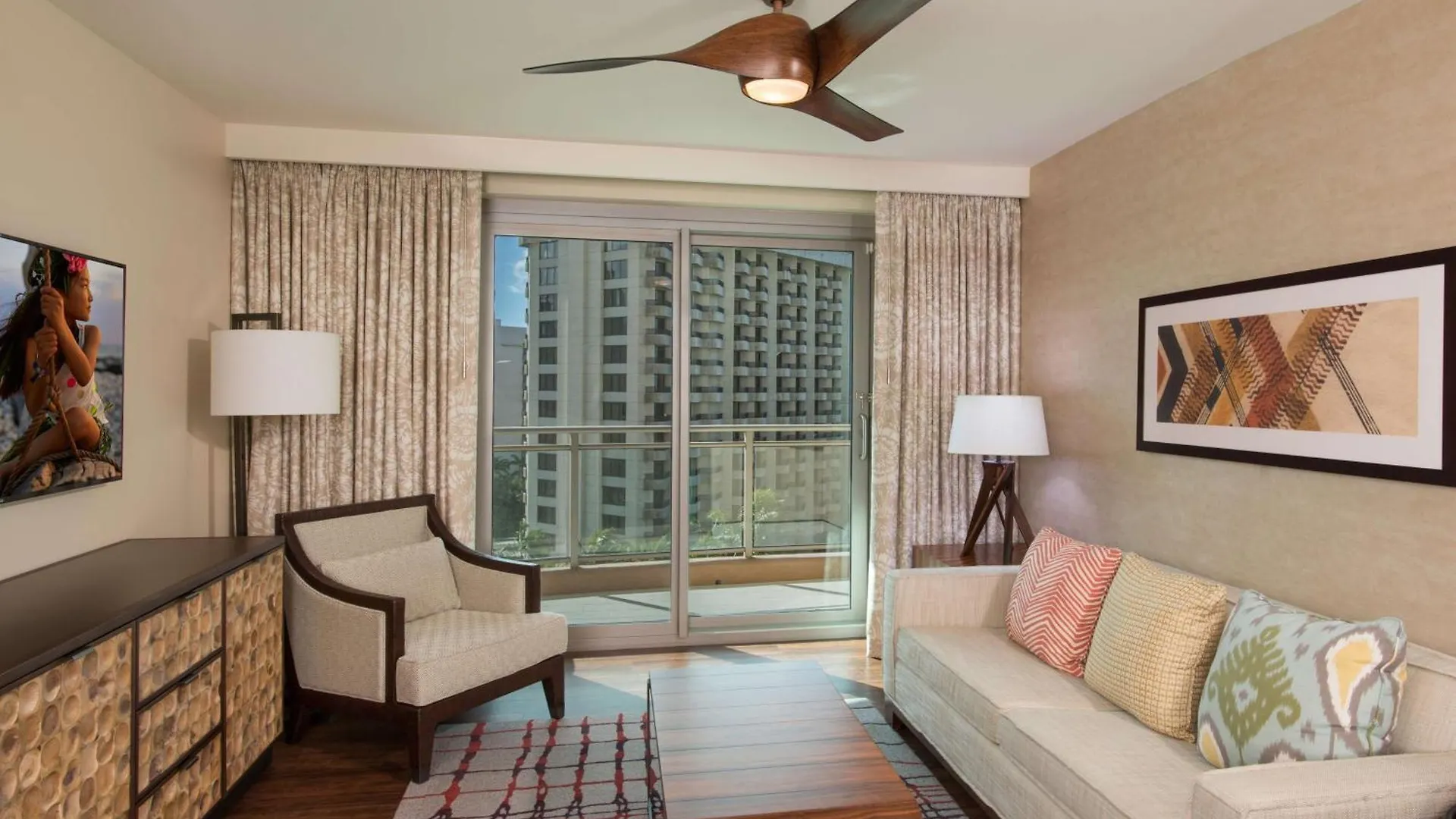Resort Hilton Grand Vacation Club The Grand Islander Waikiki Honolulu Hotel